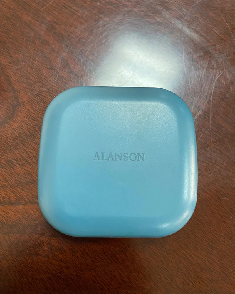 ALANSON Pill box ，4 Compartments Travel Pill Organizer Moisture Proof Small Pill Box for Pocket Purse Daily Pill Case Portable Medicine Vitamin Holder Container
