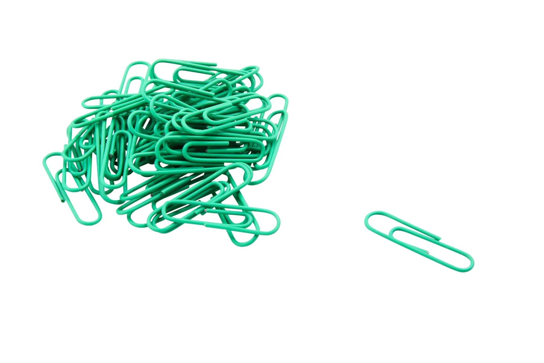 Baumgartens Vinyl Coated Paper Clips #1 Standard Size 100 Pack GREEN (ES-5060)