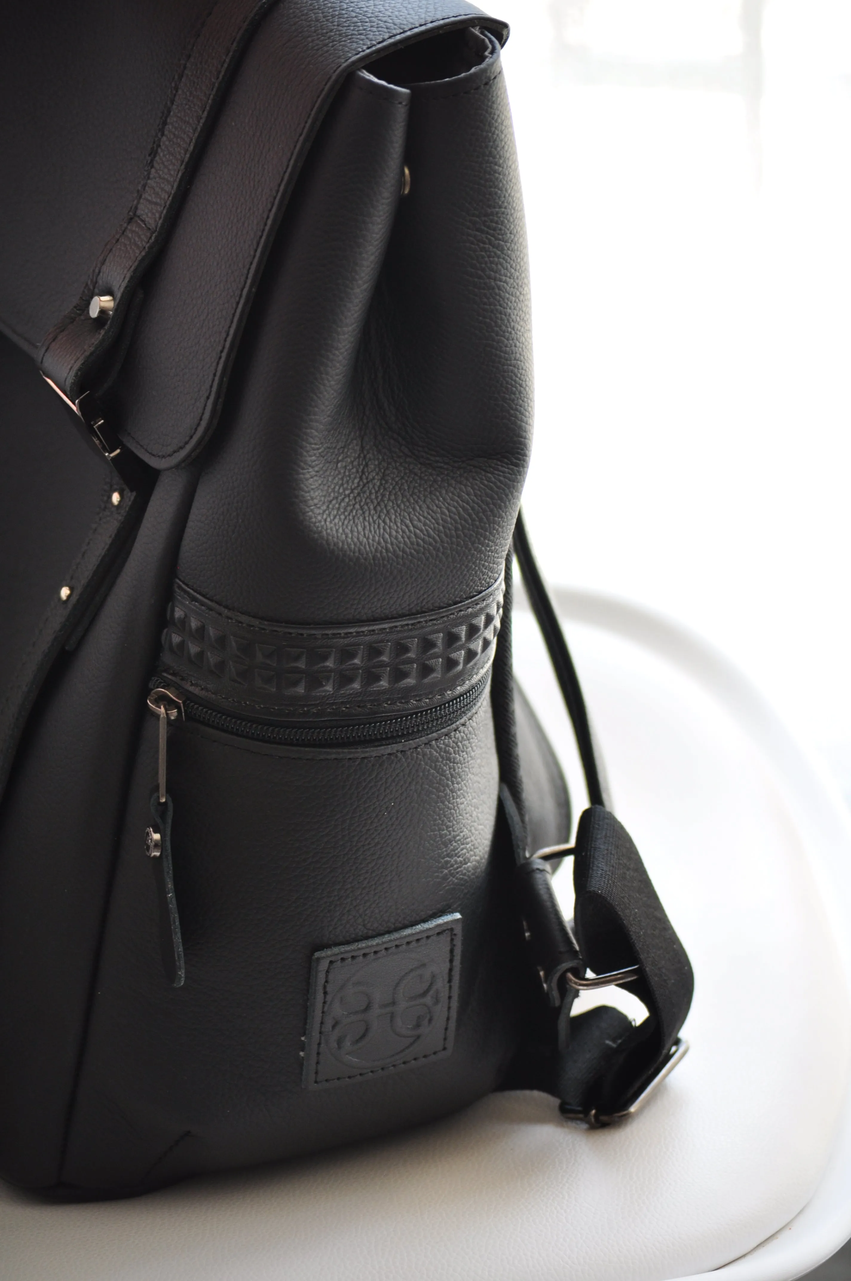 Boston Leather Backpack - Black