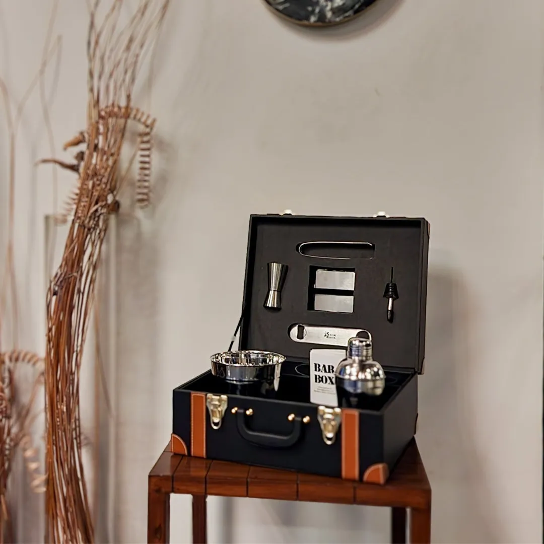 Portable Bar Set in Leather case with 3 Whiskey Glass(Vintage Black)