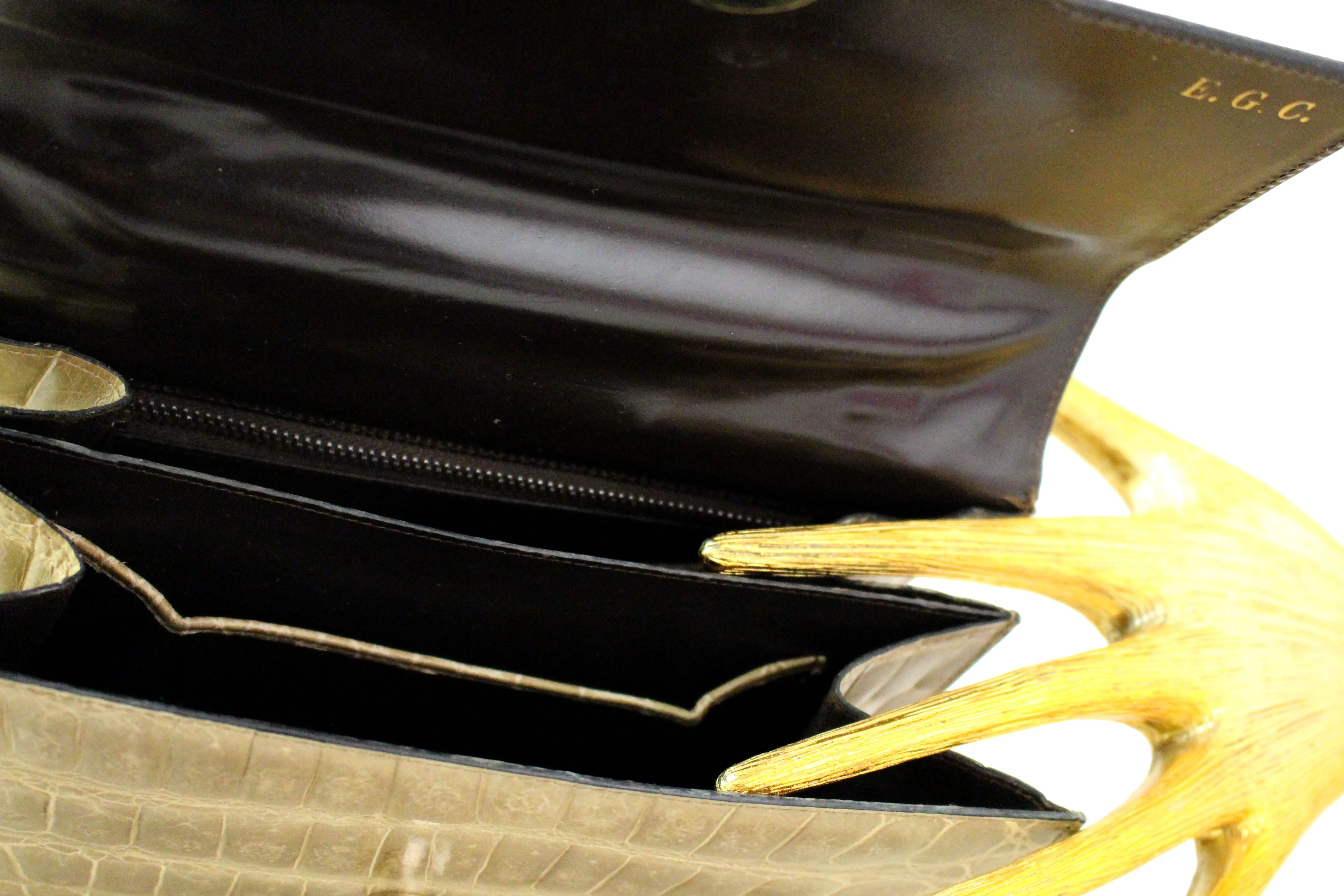 Toasted beige crocodile skin handbag with flap and single handle